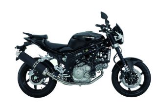 Racing Bike ohne Verkleidung mit 650ccm Hubraum.