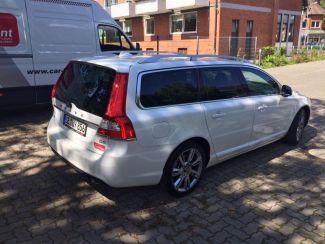 Der Volvo V70 Kombi mit Vollausstattung ist ideal für den Winterurlaub
